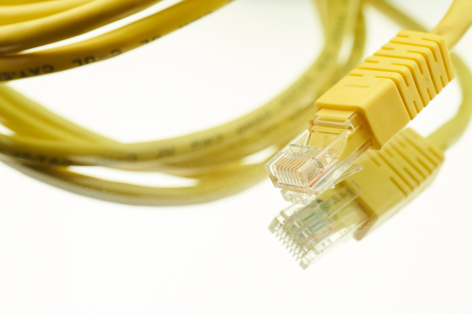 Como Conectar o Domínio à Hospedagem: Guia Simples (DNS e Nameservers)